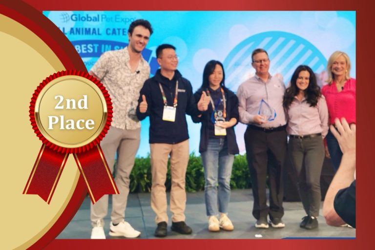 Global Pet Expo Honors TEEWY with 2nd Place Best in Show of Small Animal Category!