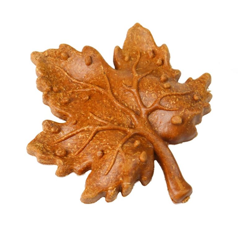 maple leaf chew toy for hamsters, guinea pigs, chinchillas, gerbils, rats and mice